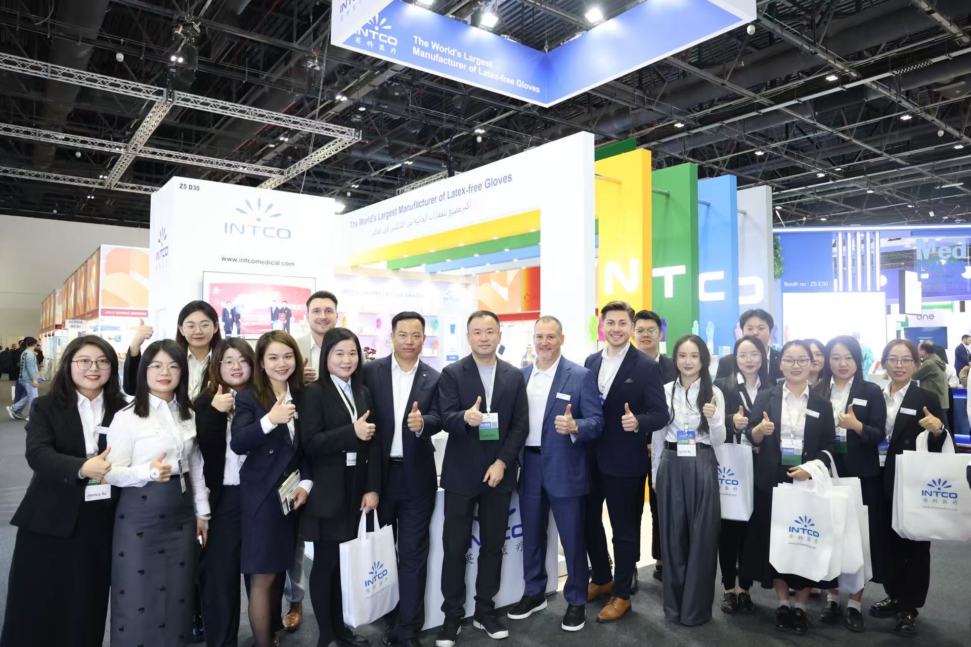 新年首展！72779太阳集团医疗亮相Arab Health 2025